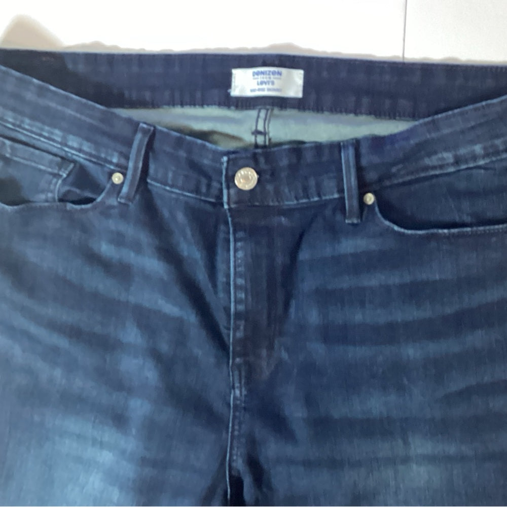 Denizen from Levi's Dark Indigo Skinny Mid Rise Jeans Plus Size 18