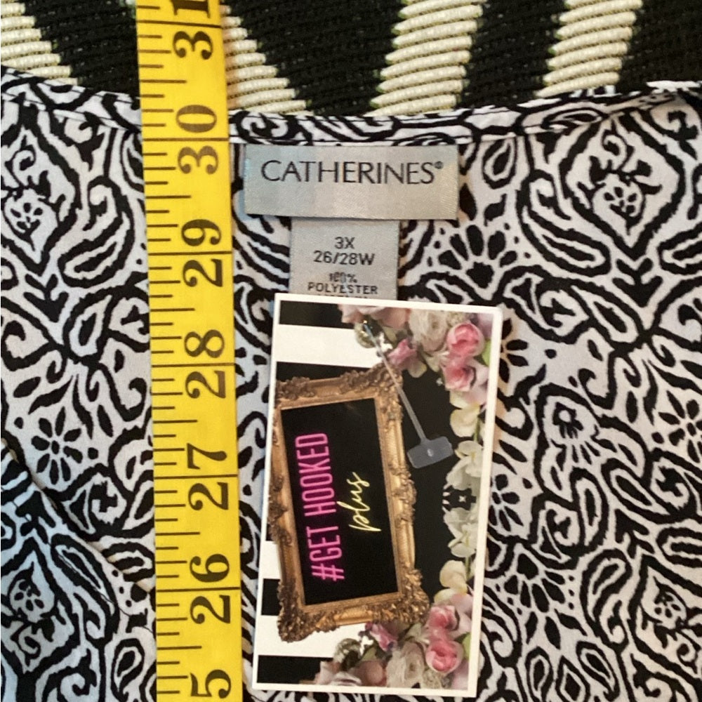 Catherines Elegant Black and White Patterned Blouse, Flawy, Plus Size 3X