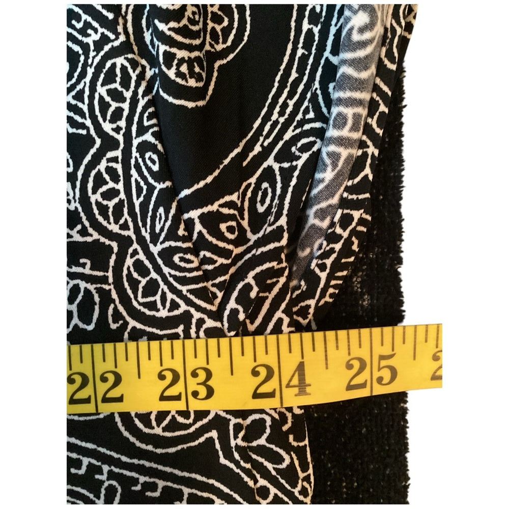 Liz Claiborne Black and White Paisley Blouse