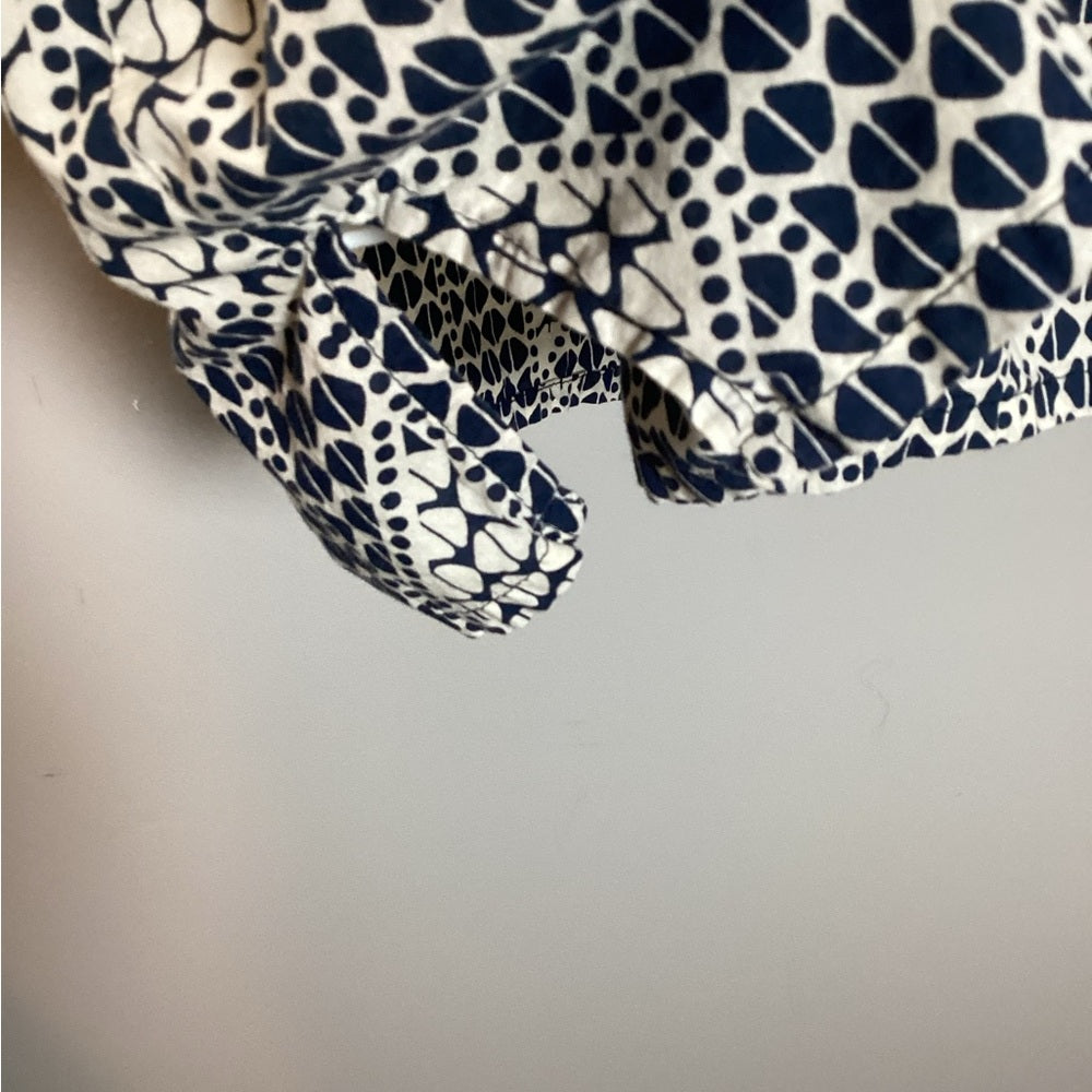 Floral Two Piece Set Sleeveless Wrap Blouse in Navy and White, Plus Size 2X