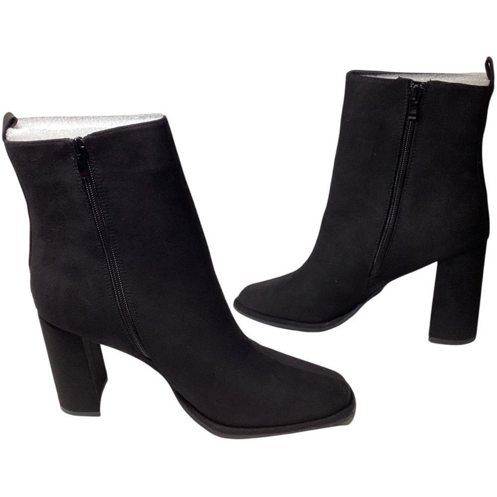 Rouge Helium Black and Silver Heeled Boots  Size 12